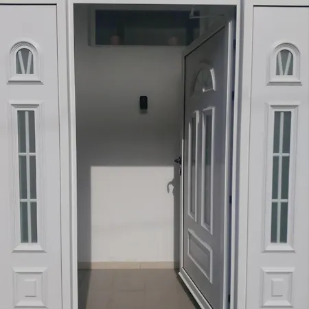 Apartman Zara Apartment- Old Town , 3 Acs , Free Parking, Peaceful Mostar
