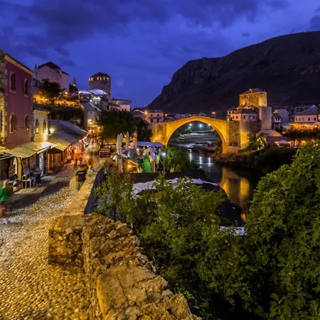 Zara Apartment- Old Town , 3 Acs , Free Parking, Peaceful Apartman Mostar
